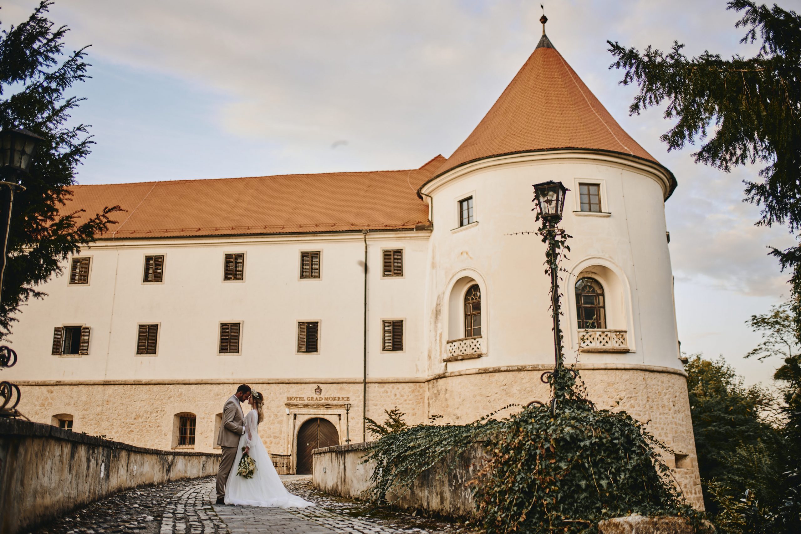 Mokrice Castle | Slovenija